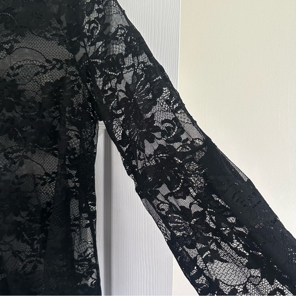 Size 1X Love & Legend Floral Black Lace Long Sleeve Blouse - Picture 6 of 6